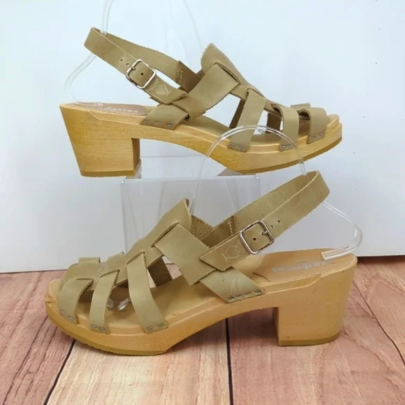SANDGRENS *NEW* Slingback Fisherman Sandal Wooden Clogs Tan Leather Buck…